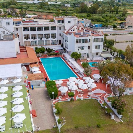 International Resort Mondragone Buitenkant foto
