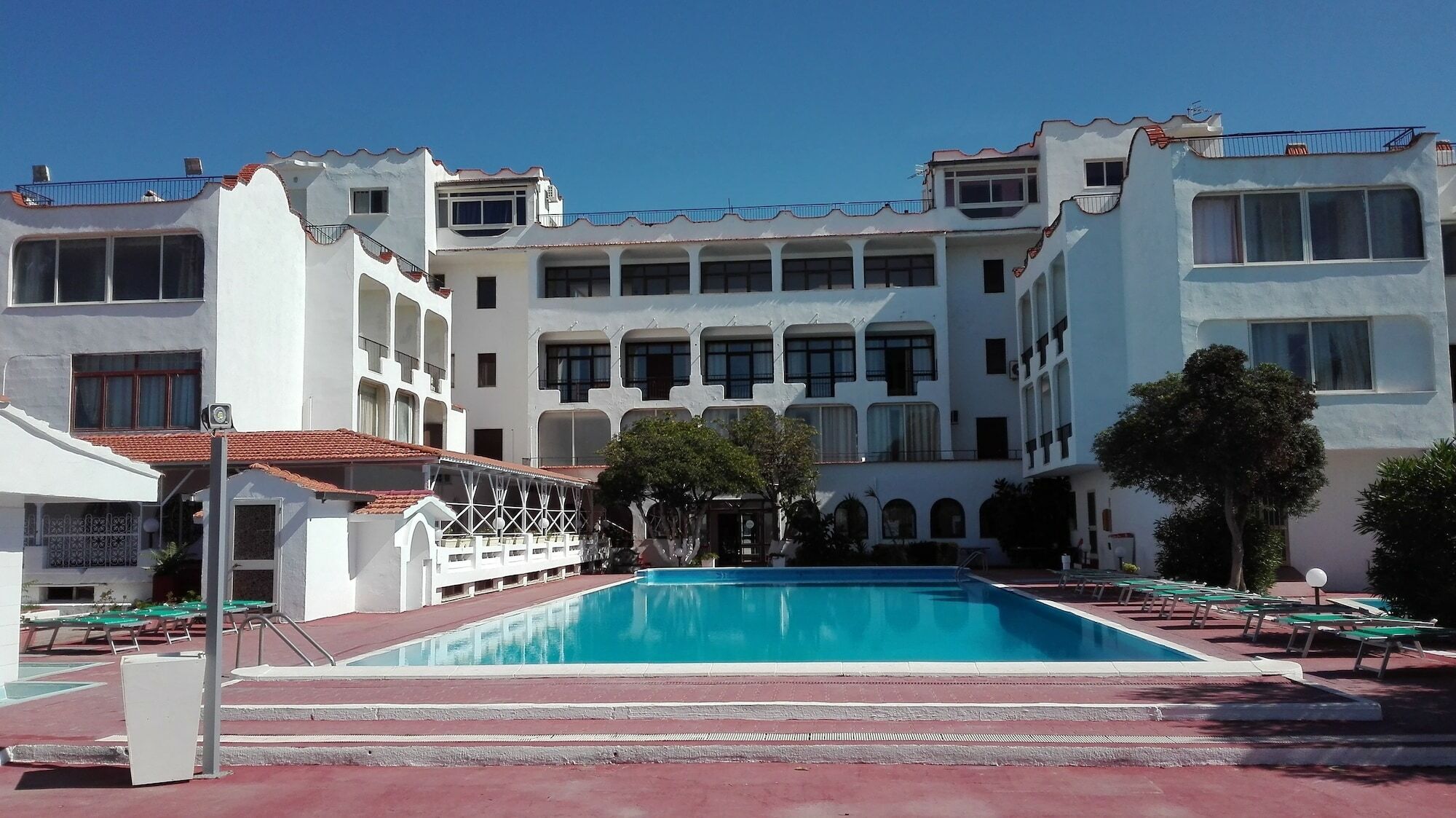 International Resort Mondragone Buitenkant foto
